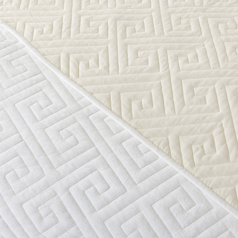 Modern & Contemporary Quilt, Queen Quilt + 2 Queen Shams, White