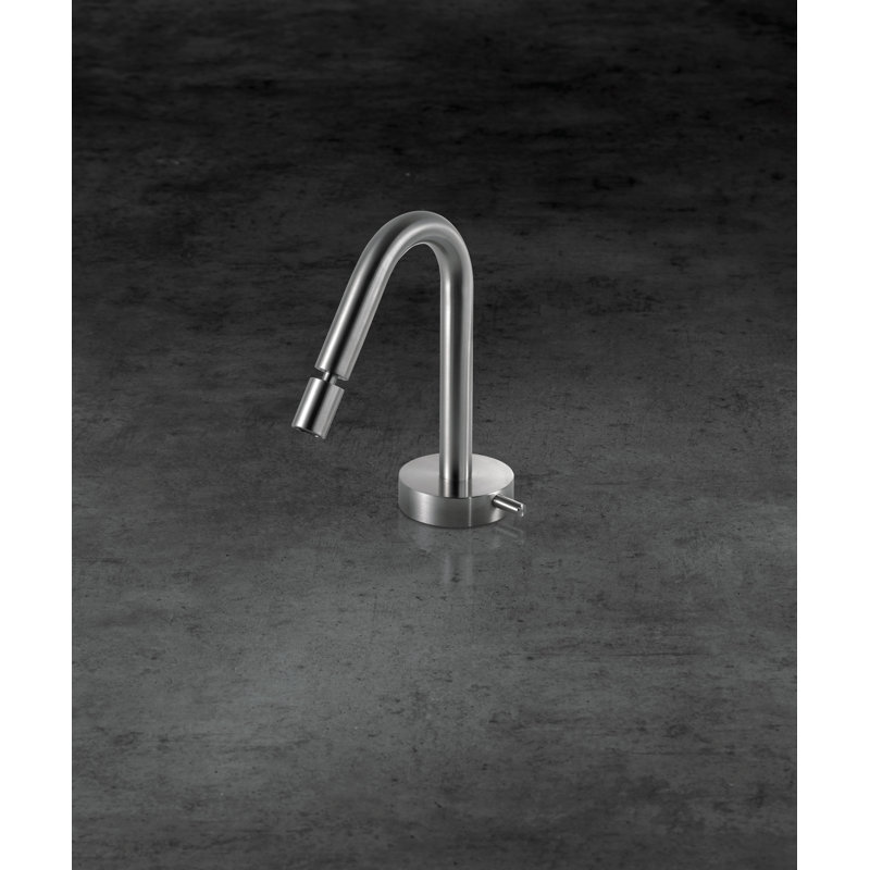 Acquaco Linki Round Deck Mount Single-Hole Single Handle Bidet Faucet with 5'' Spout Reach, Polished Rose Gold PVD