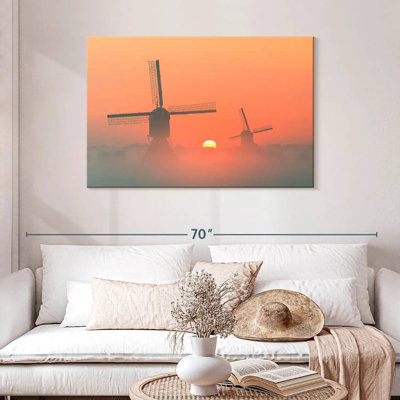 Lilie Misty Sunset Windmills