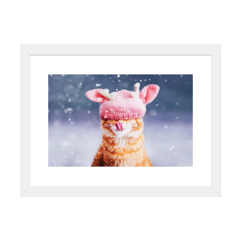 «Kotleta's Snowfall» par Hobopeeba - reproduction de photo, Blanc, H 16 po x l 24 po x P 1 po, Papier encadré blanc