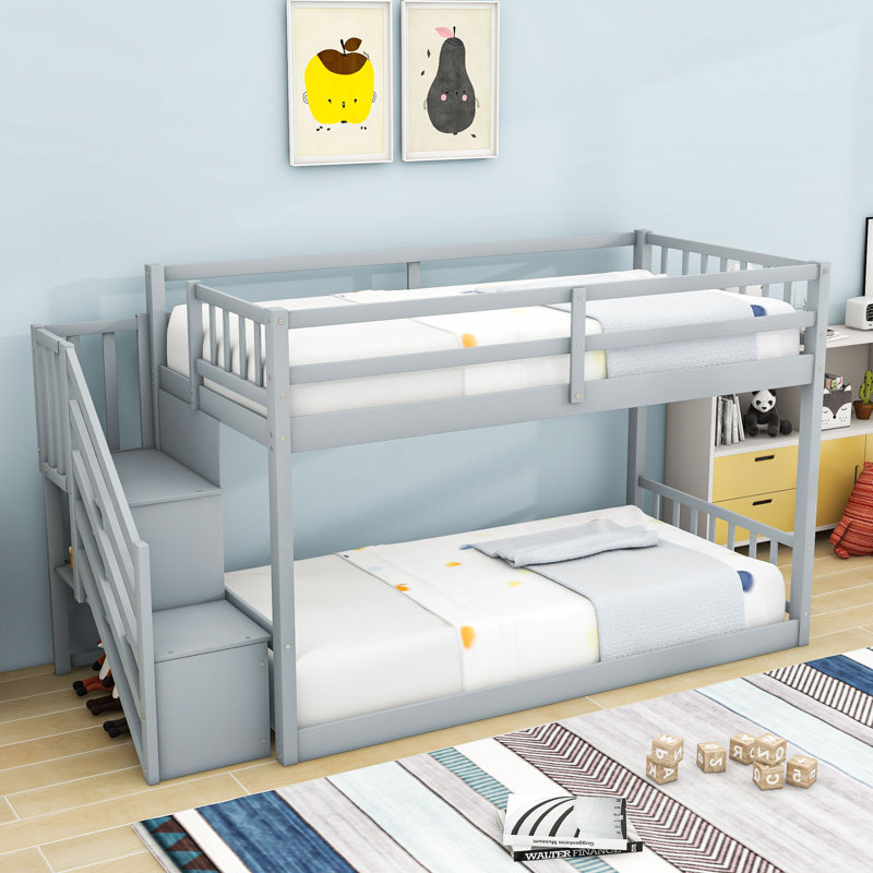 Lit superposé simple au-dessus de simple avec escalier intégré et tablettes, Gris
