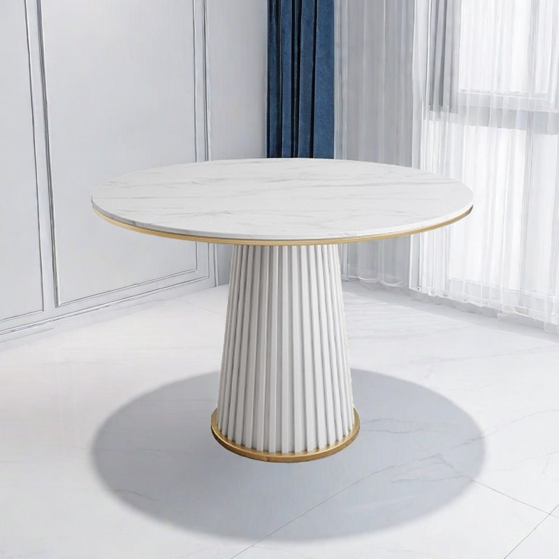 Domizia, White/Gold