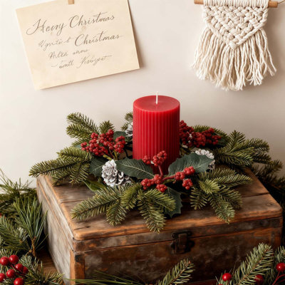 Ensemble de 2 anneaux de bougie de Noël Couronne de baies rouges artificielles, pommes de pin, bagues, couronnes pour piliers, centre de mariage rustique, décorations de table de Noël, décoration de porte-bougie de Noël