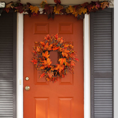 Mixed Assortment 45 cm Artificial Wreath
