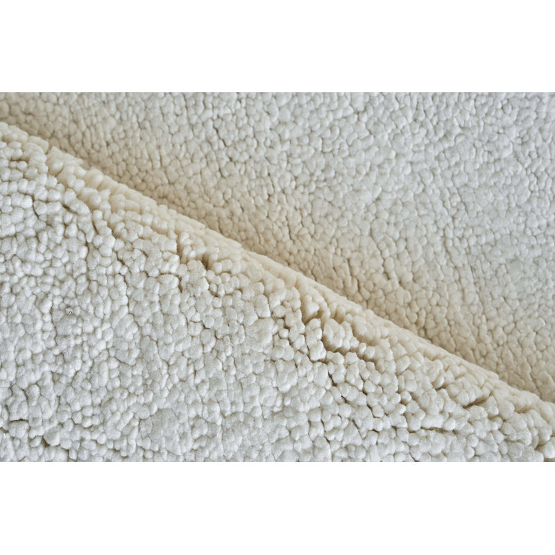 Merino Wool Area Rug in Ivory, Rectangle 2' x 3'