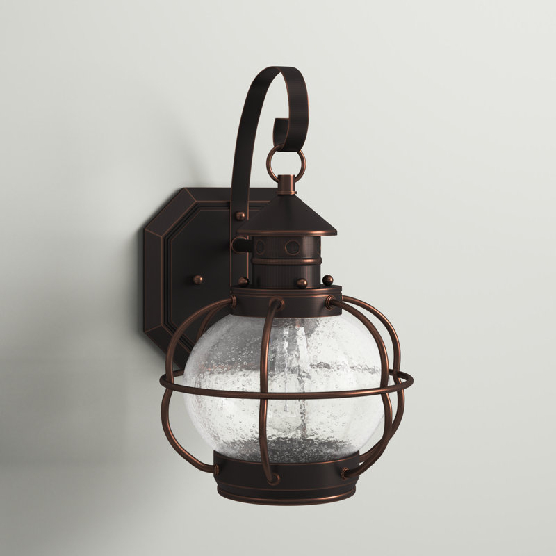 Lanterne murale d'extérieur Smithboro, H 18 po x l 12 po x P 12,5 po