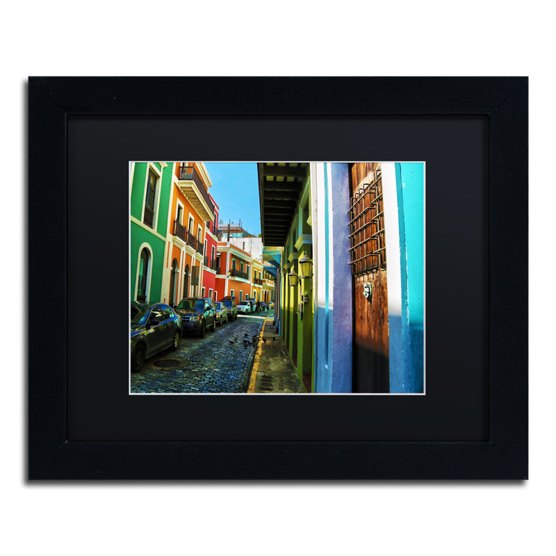 « old san juan 11 » par cateyes, photographie encadrée sur toile, H 11 po x l 14 po x P 0,5 po, Noir mat