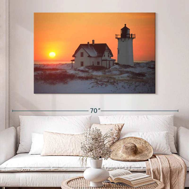 Sunset at race point lighthouse Aletra, H 34 po x l 51 po