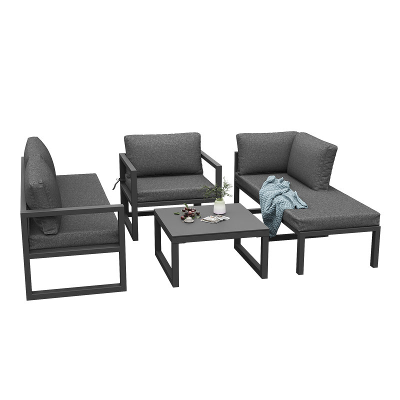 Wicker 5 - Person Garden Lounge Set with Cushions