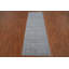 Tapis de couloir tribal gris argenté