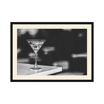 «Vendred Night 1» par Studio L57 Narrative - Impression sur papier d'une seule photo