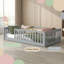Lit simple au sol avec clôture de sécurité - lit en bois d'hévéa gris pour enfants, design compact et robuste-1722036134