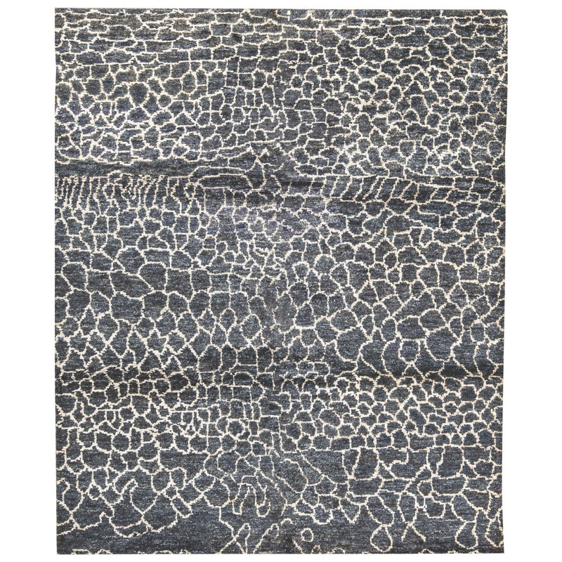 Hand-Knotted High-Quality Charcoal Area Rug