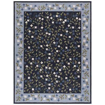 Hand-Tufted Wool Floral Outdoor Rug