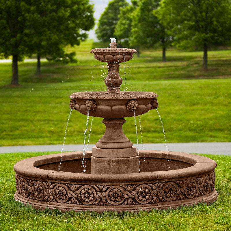 Parisienne Fountain, Brownstone