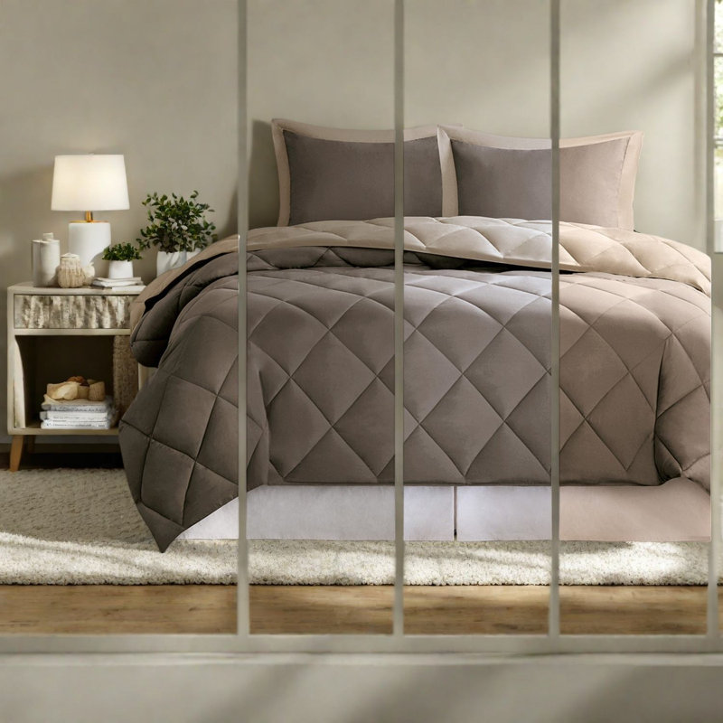 Stain Resistant King Polyester Bedding Sets, Reversible Modern Home Comfort