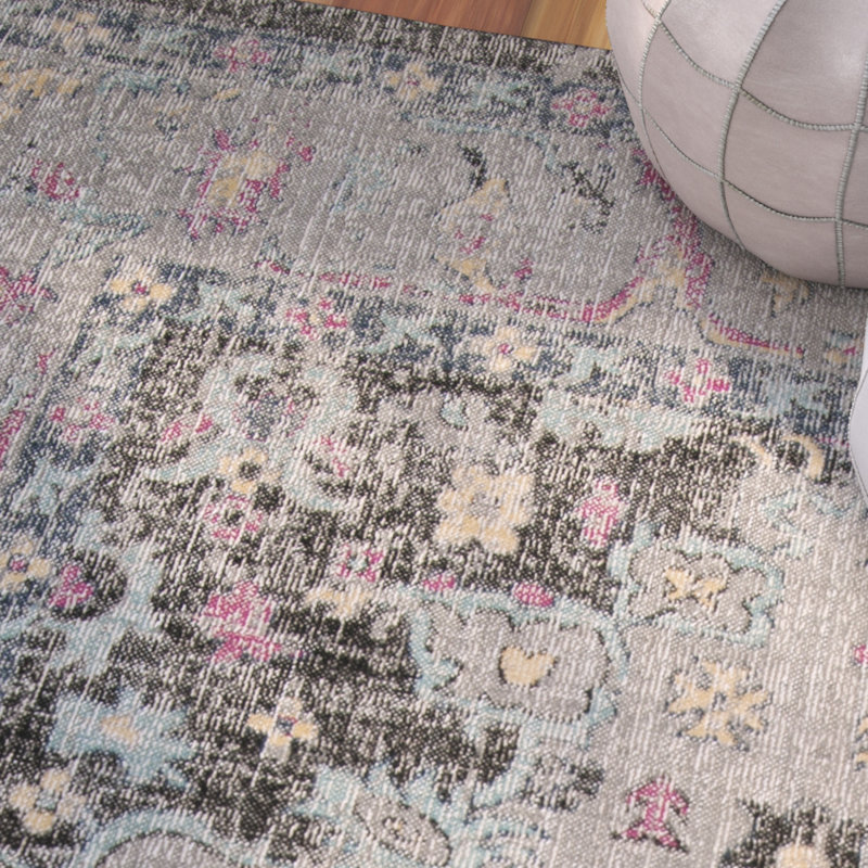 Tapis oriental performance Villanova, Rectangle 6 pi 7 po x 9 pi