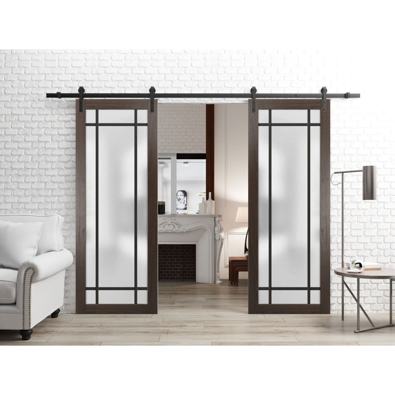 Porte de grange double robuste avec verre dépoli Planum 2112 Frêne Chocolat, supports de rail de 3,96 m (13 pi), portes intérieures modernes à panneaux pleins - 91,4 cm x 243,8 cm (2 x 45,7 cm x 243,8 cm) - Rail noir