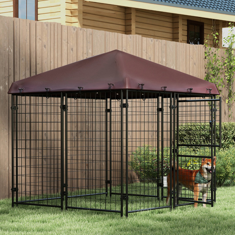 Chenil d'extérieur de 4,6 pi x 5 pi, toit imperméable, acier robuste pour petits et moyens chiens, abri de jardin brun, imperméable, deux portes robustes,