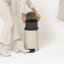 Poubelle à pédale de 3,2 gallons (12 litres) sur pied Newica-93763357