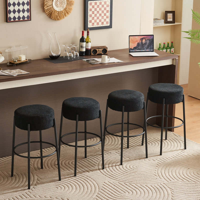 Tabouret de bar Kynlee, 4, Gris foncé, Tabouret de bar (siège d'une hauteur de 30 po)