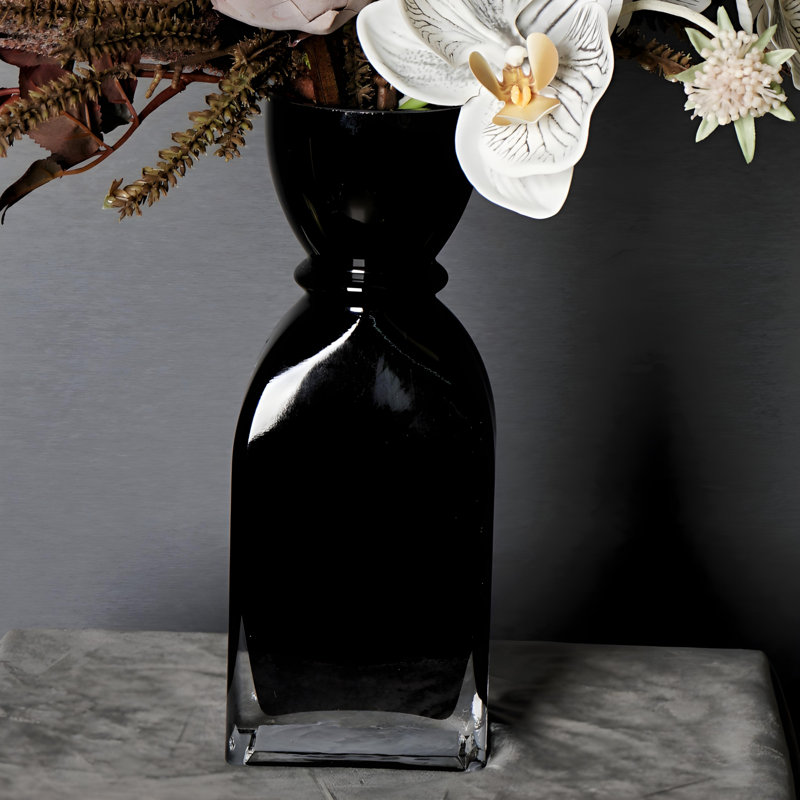 Ornements de fleurs simulées