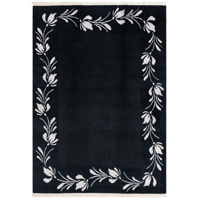Munoz Black Rug
