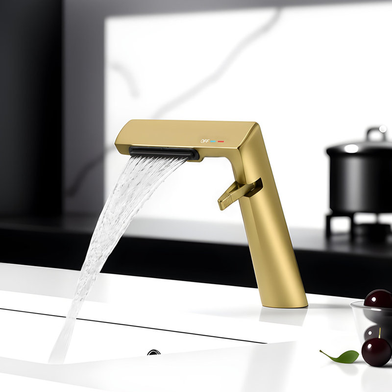 Single-Hole Single-Handle Bathroom Faucet, Brushed Gold