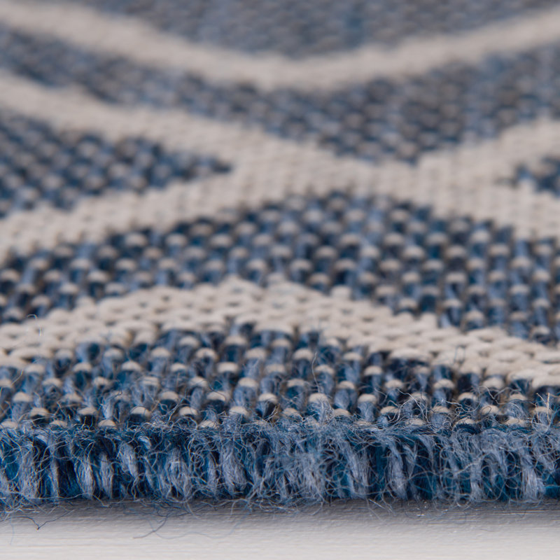 Geometric Indoor / Outdoor Rug, Runner 2'6" x 9'
