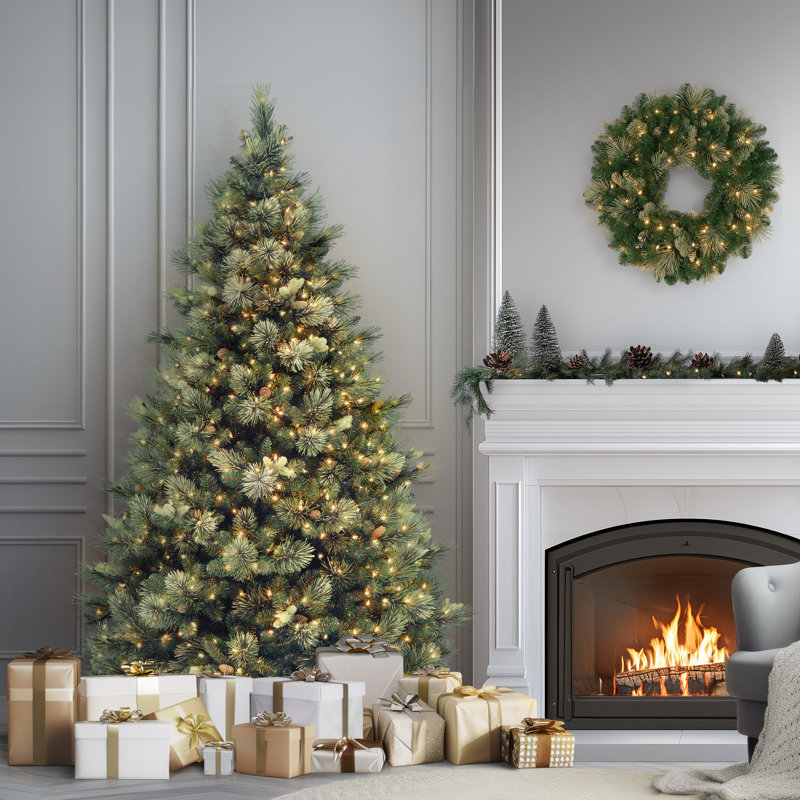 Carolina Green Pine Artificial Christmas Tree, 7.5' H