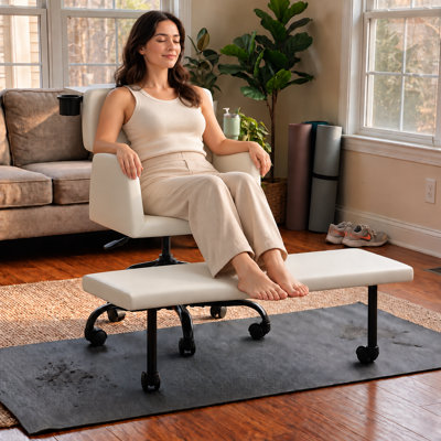 Chaise de bureau ergonomique multi-posture à pieds croisés avec hauteur réglable, soutien lombaire, pivotant à 360 ° et repose-pieds roulant
