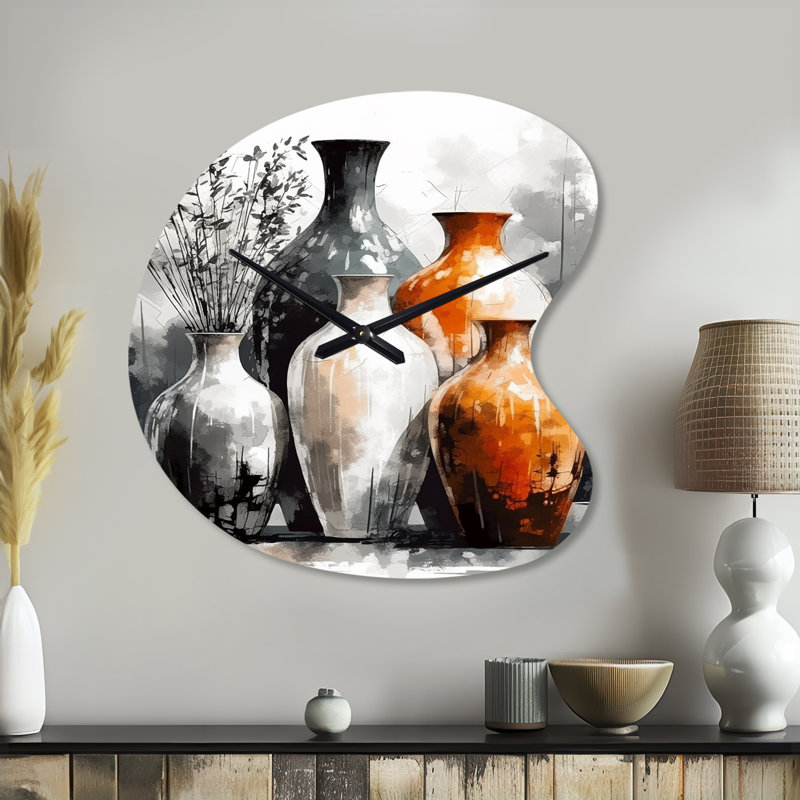 Vase brun et gris en terre élégante - horloge asymétrique en métal Boho, Petit