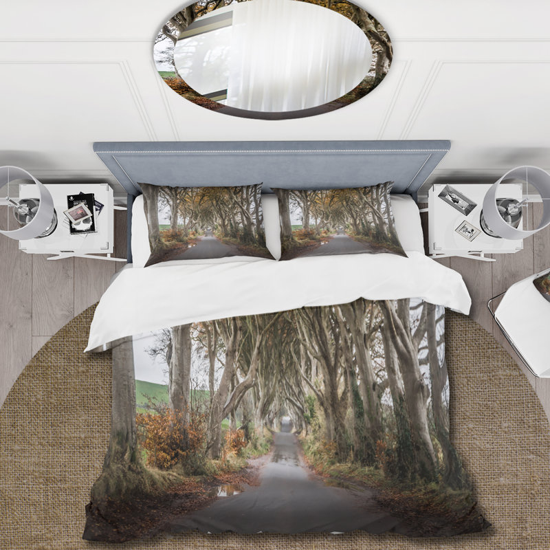 Avenue of Tall Trees In Ireland - Ensemble de housse de couette Farmhouse - Microfibre de polyester