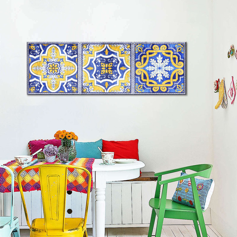 «Ritzy Azulejo Tiles», reproduction sur toile, H 14 po x l 42 po x P 1,25 po