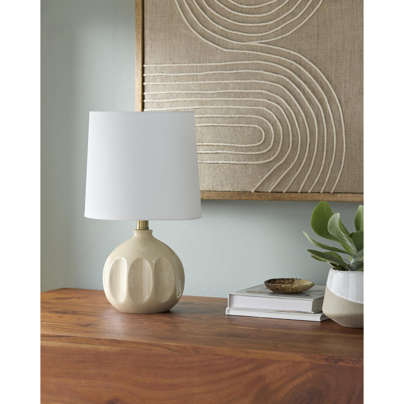 Lacroix Bellune Table Lamp, Cream