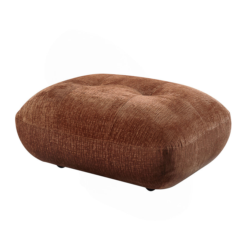 Repose-pieds parfait pour une utilisation polyvalente dans tout espace de vie.