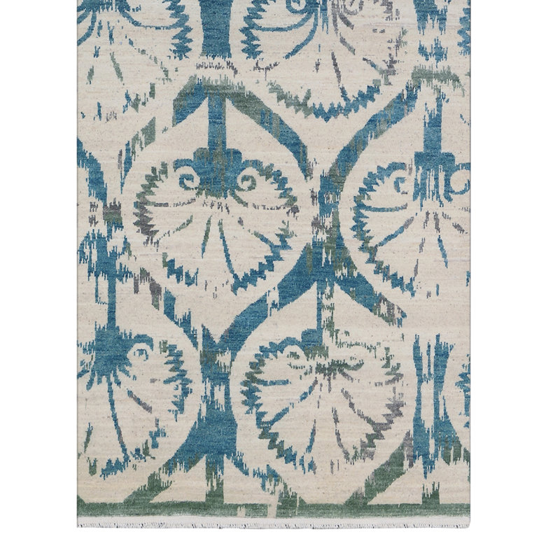 Dazzle Floral Area Rug in Blue, Rectangle 9' x 12'