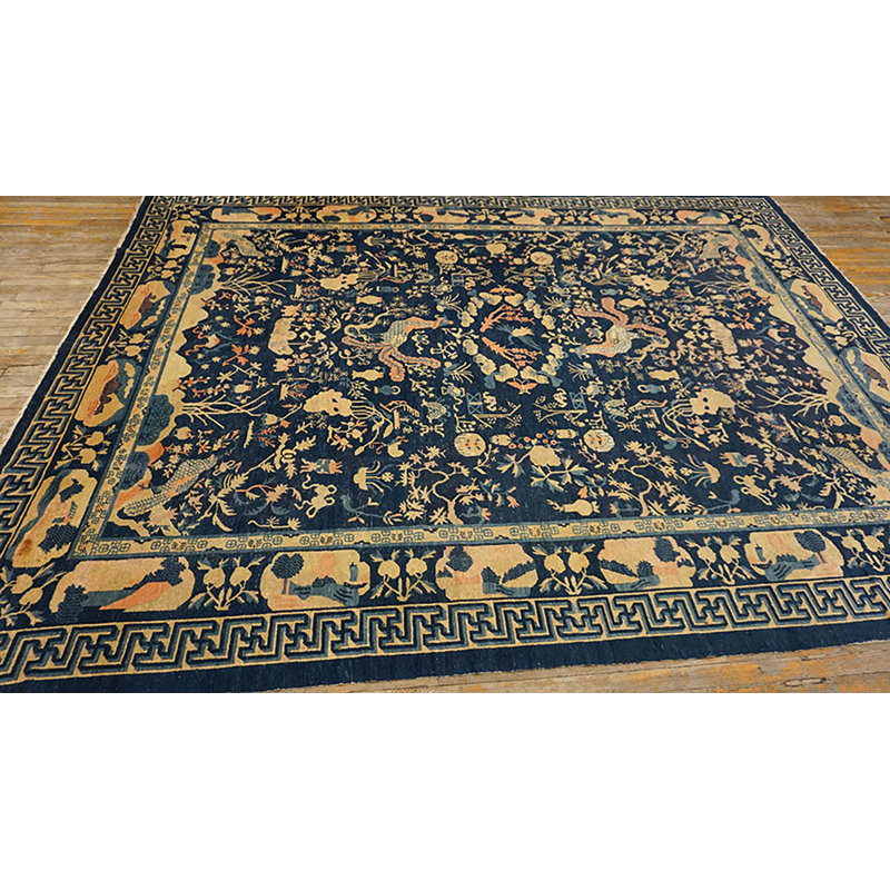 Tapis rectangulaire chinois antique en laine nouée à la main Pékin