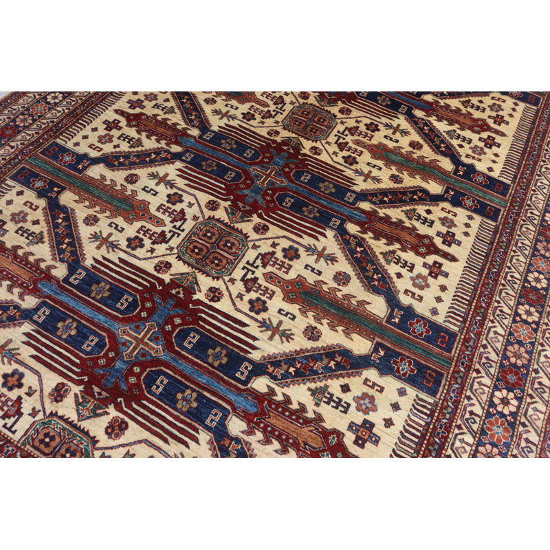 Tapis ivoire / bleu marine 8 pi 3 po x 10 pi Kazak One-of-a-Kind