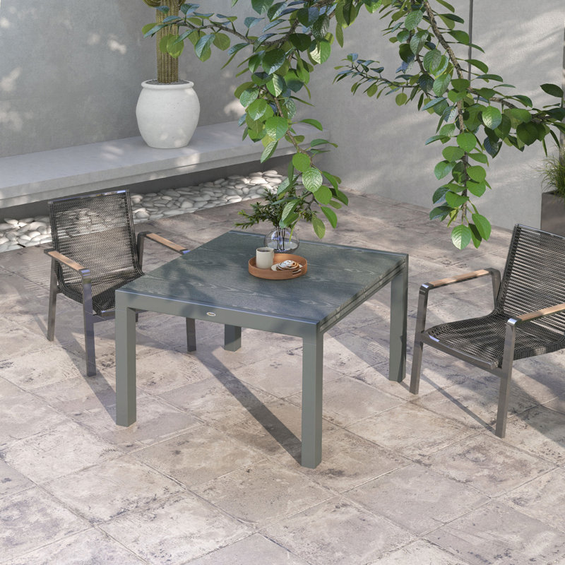 Outdoor Extendable Dining Table