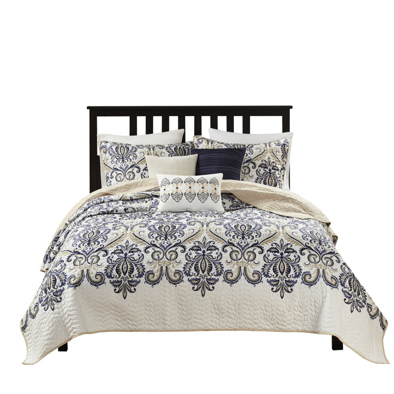Reversible Quilt With Pillows, Navy/tan Full/queen. Paisley Design Quilt, 100% Microfiber. Brushed Reverse Fabric. 1 2 Shams, 3 Decorative Pillows. Machine Washable Navy/tan, Modern Paisley,