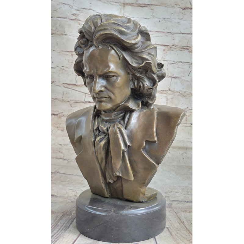 Tashante Figurines & Sculptures
