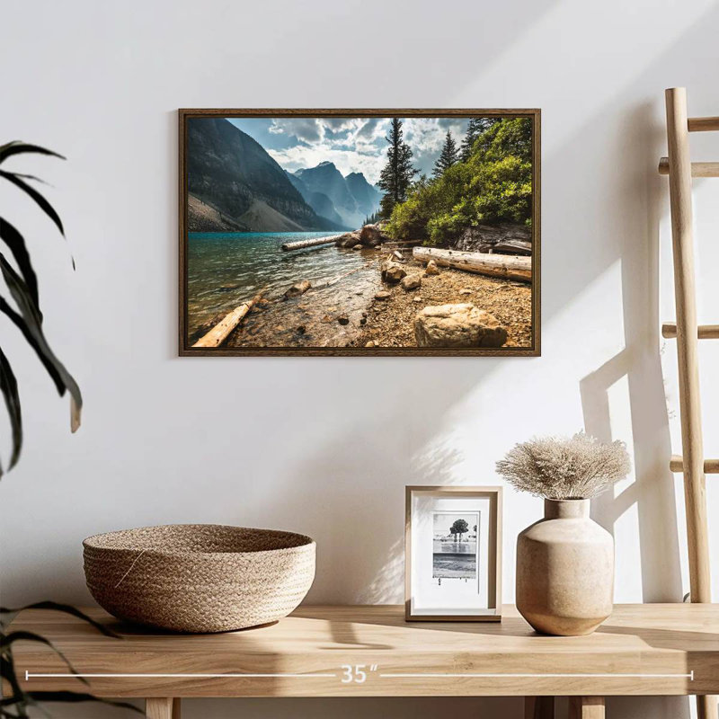 Moraine Lake Waterfront, 19 po x 13 po, Cadre flottant noyer