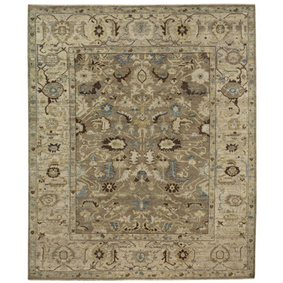 Sultanabad Hand-Knotted Gray Area Rug