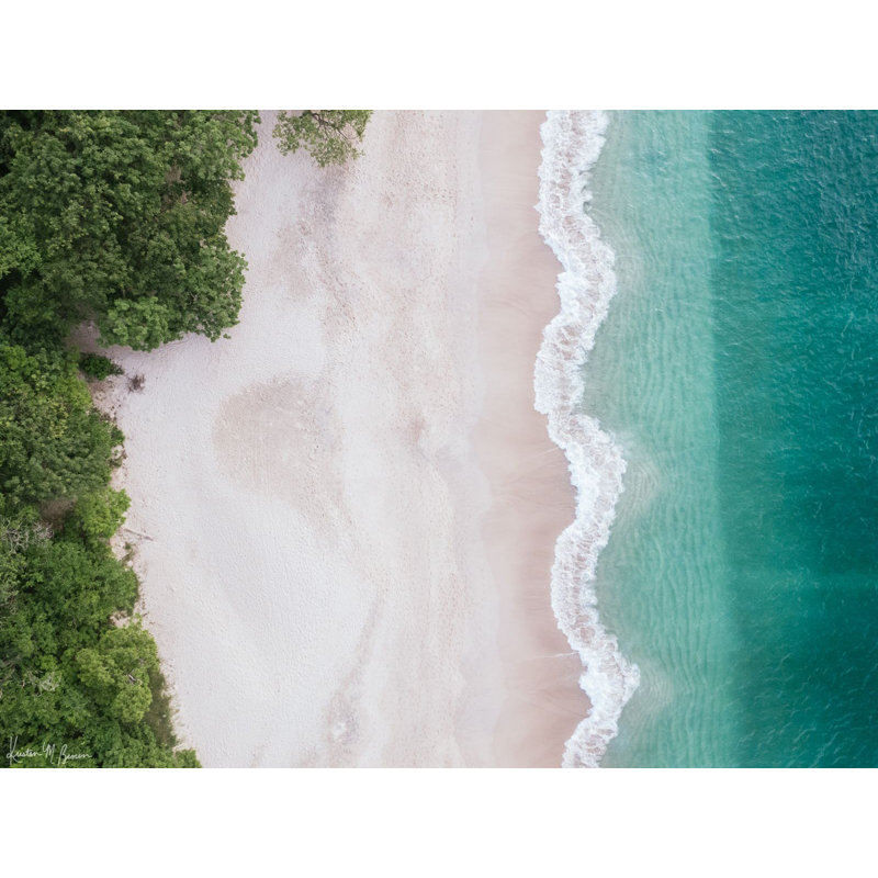 «Beach Day» par Kristen M. Brown, H 24 po x l 18 po x P 1,25 po, Toile tendue