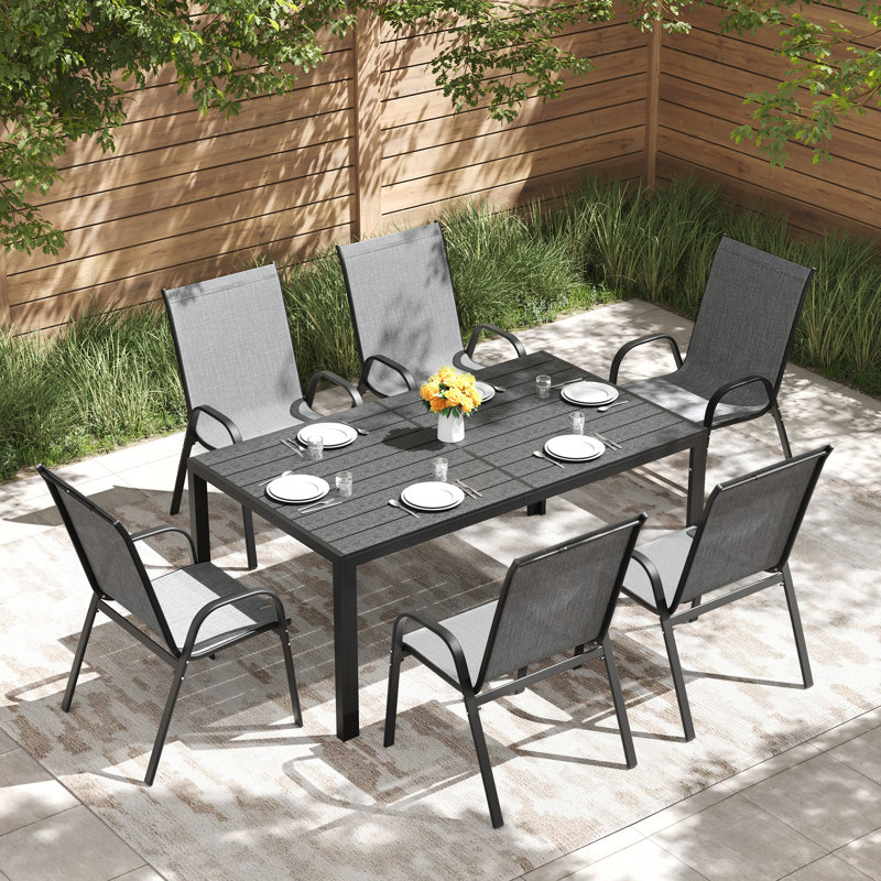 Ensemble de salle à manger d'extérieur pour 6 personnes, table de salle à manger en Hdpe de 59,1 po et chaises empilables, ensemble de salle à manger toutes saisons pour la pelouse, le jardin et la cour
