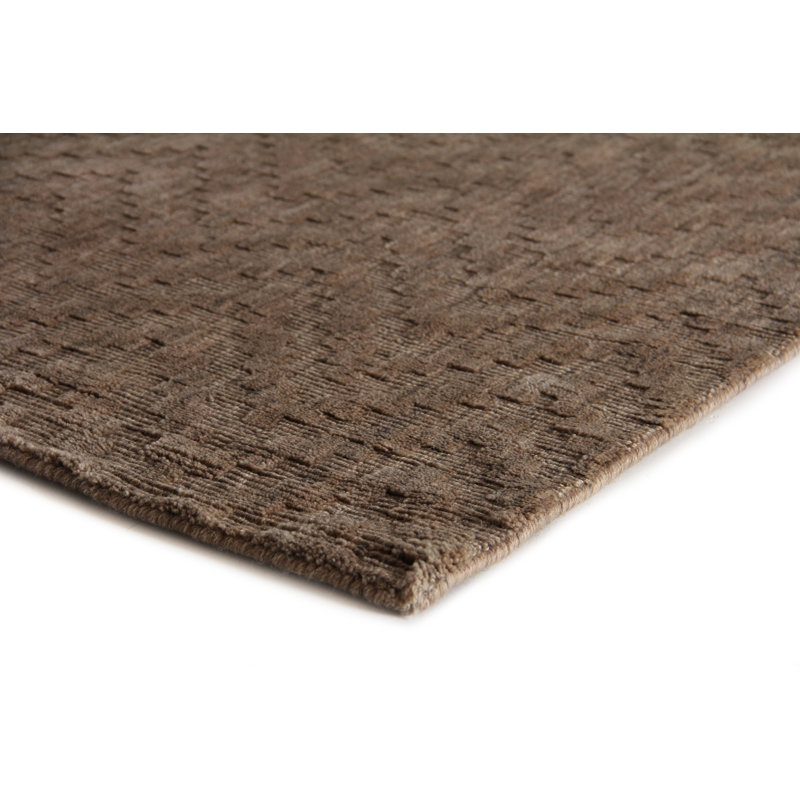 Demani Wool Chevron Area Rug in Flax, Rectangle 10' x 14'