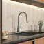 Robinet de cuisine moderne sans contact-112485392