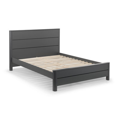Janine Bed