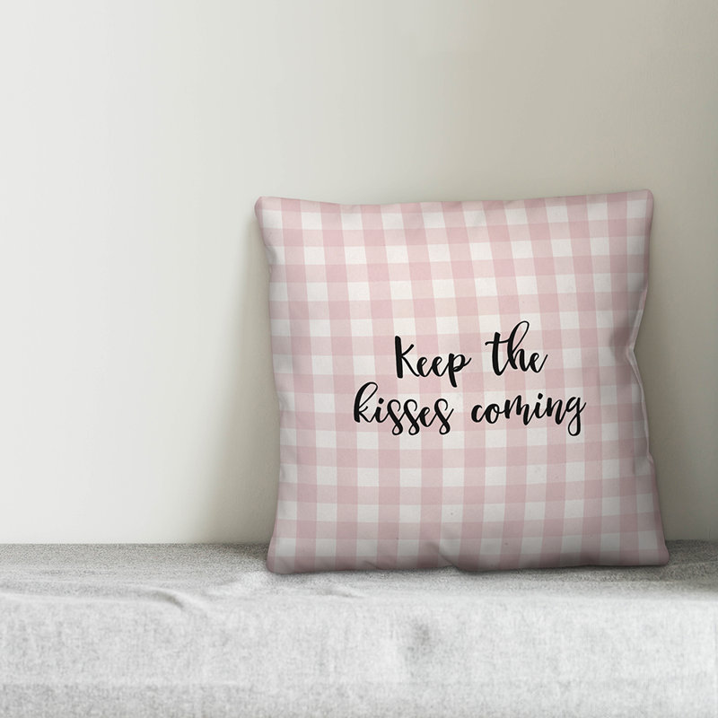 Coussin Jaxx Keep The Kisses Coming, Rose / Noir, Coussin décoratif